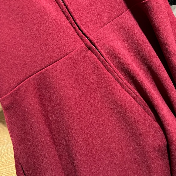 Burgundy minidress size 1 - Picture 3 of 6